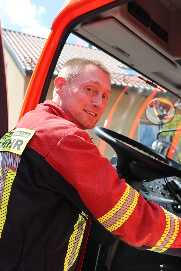 1. Betreuer Kinderfeuerwehr.JPG